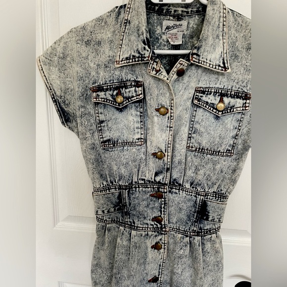 Vintage Mariposa - Acid Wash Jean Dress - Picture 4 of 6